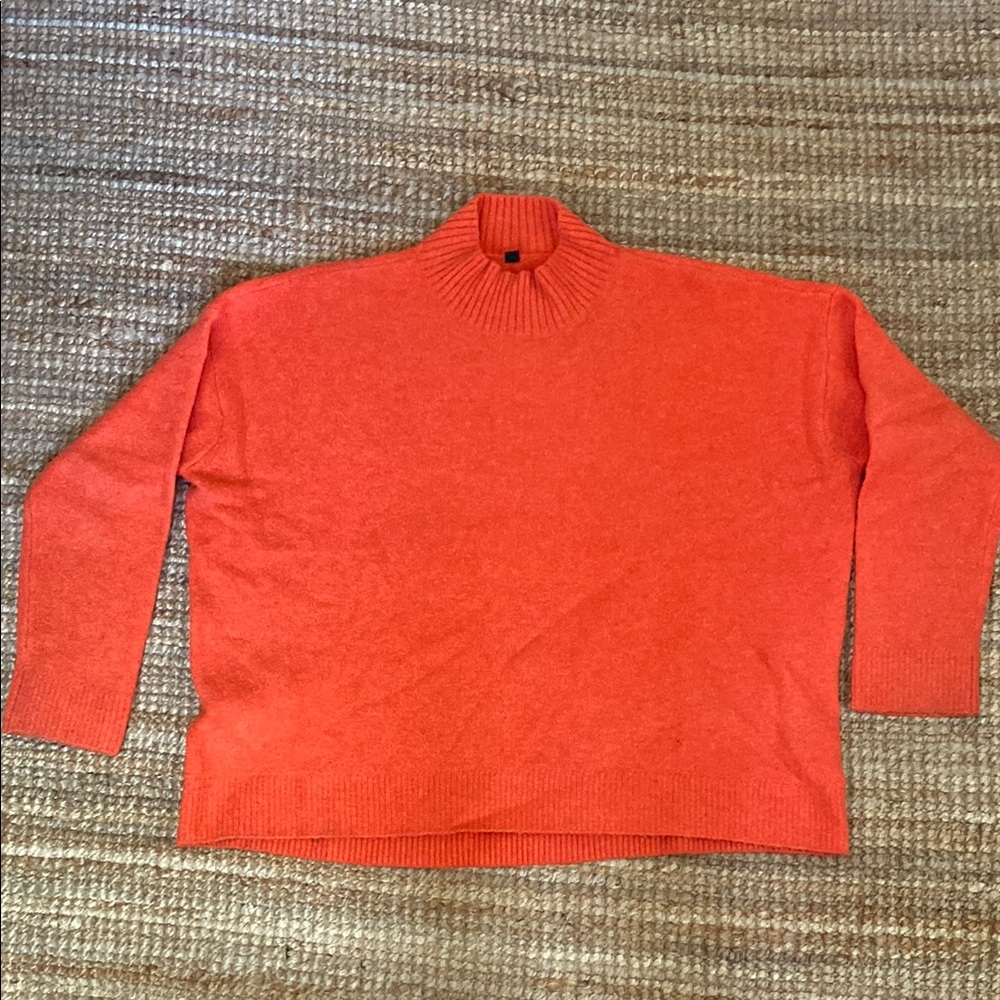 WOMENS UNIQLO SWEATER SZ XL